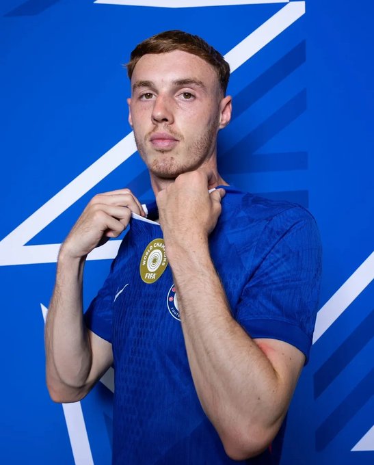 在线登录入口-保罗·默森：帕尔默需要队友支援，切尔西应该引援埃泽